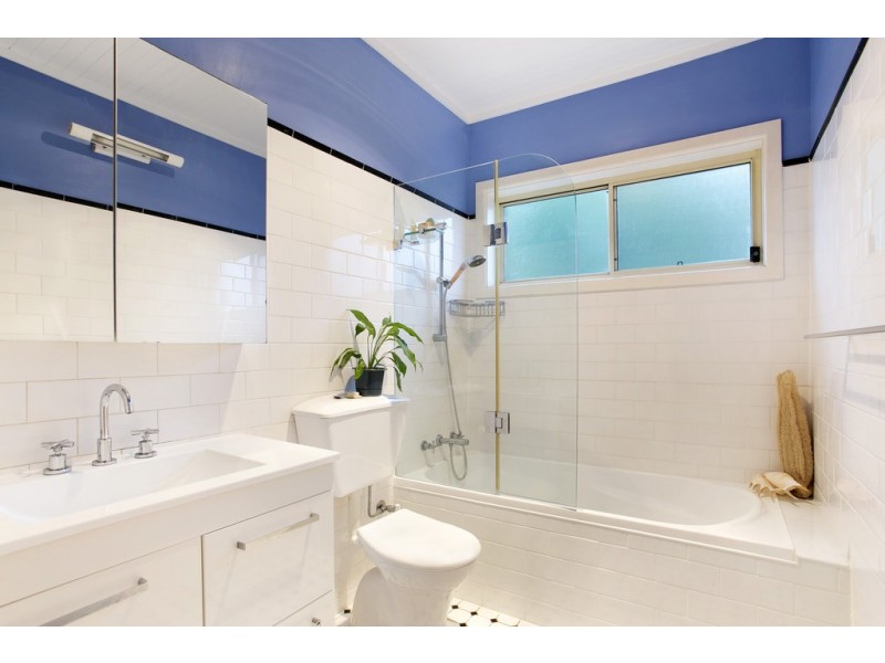 13 Eltham Place, Heathcote NSW 2233