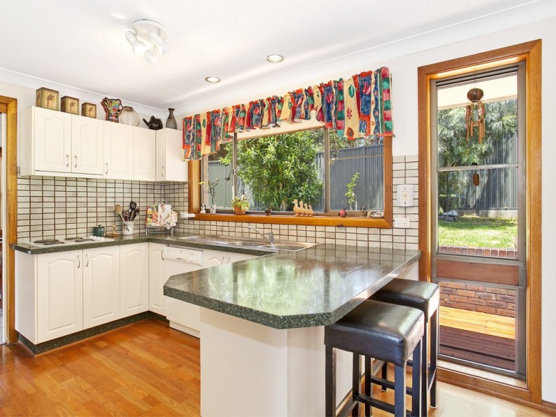 5 Yanchep Place, Yarrawarrah NSW 2233