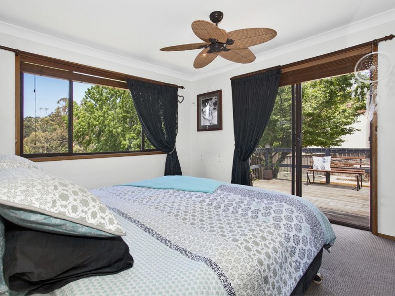 39 The Crescent, Helensburgh NSW 2508