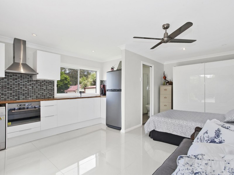 39 The Crescent, Helensburgh NSW 2508
