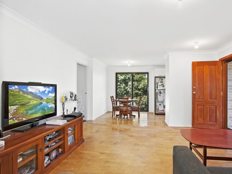 3 The Crescent, Helensburgh NSW 2508