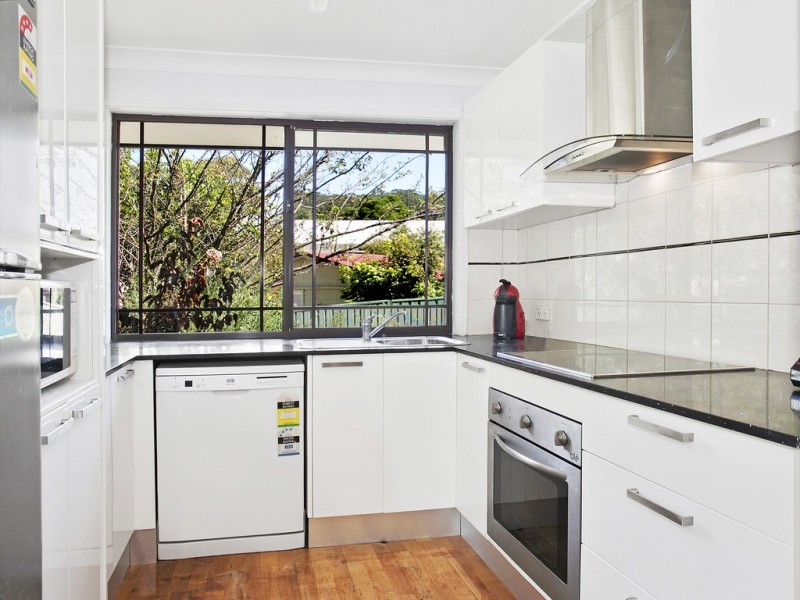 3 The Crescent, Helensburgh NSW 2508