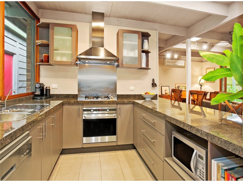 131 Buttenshaw Drive, Austinmer NSW 2515