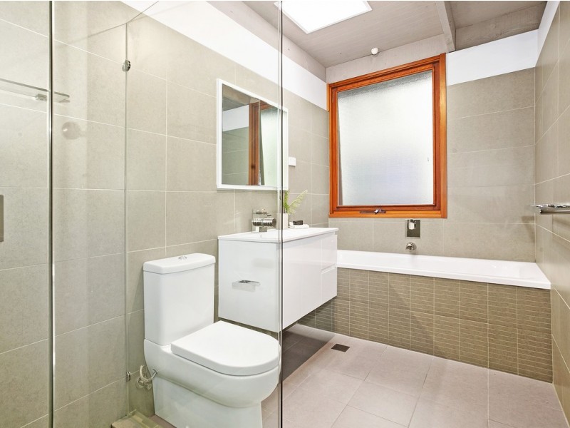 131 Buttenshaw Drive, Austinmer NSW 2515