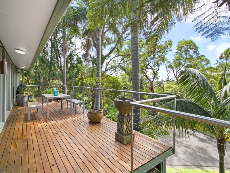 4 Nimbin Place, Yarrawarrah NSW 2233