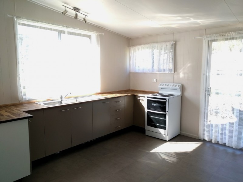 29 Halls Rd, Helensburgh NSW 2508