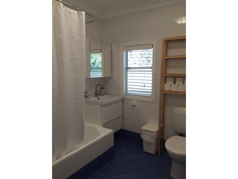 106 The Crescent, Helensburgh NSW 2508