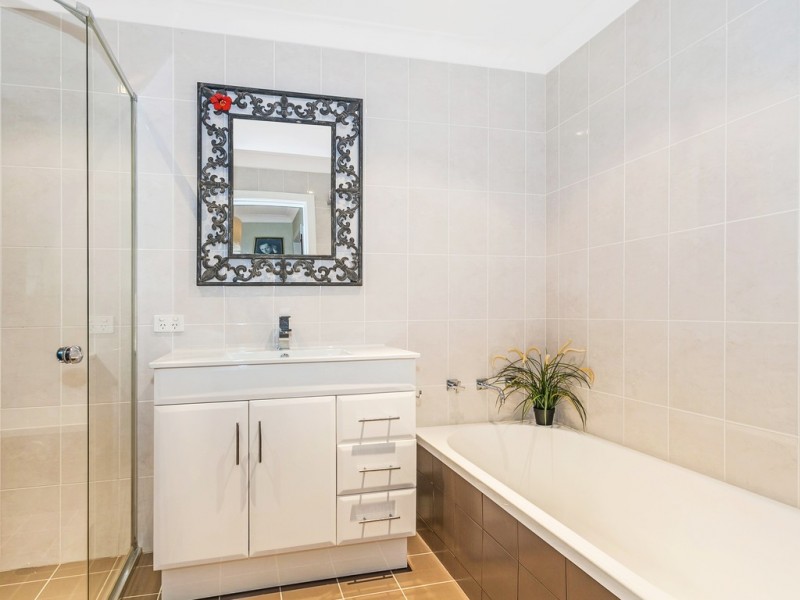 2/11 Boomerang Street, Helensburgh NSW 2508