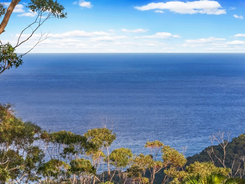 32 Longview Crescent, Stanwell Tops NSW 2508