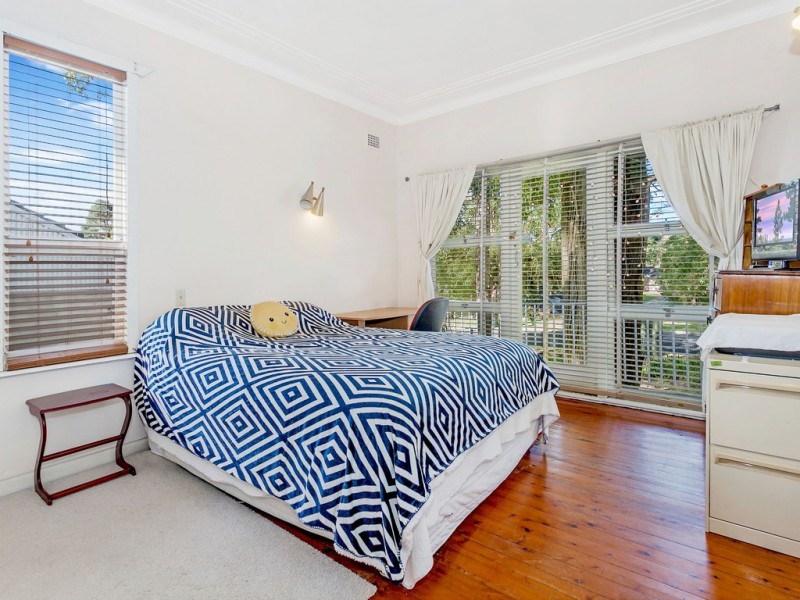 13 Bottle Forest Road, Heathcote NSW 2233