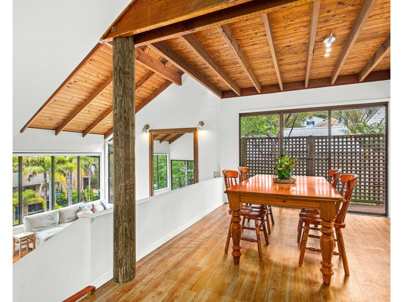 6 Sheridan Crescent, Stanwell Park NSW 2508