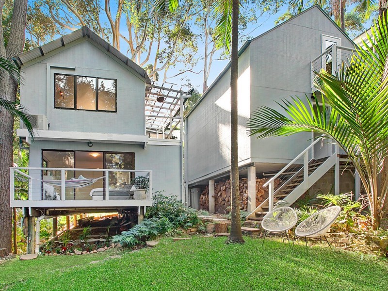 9 Chellowdene Avenue, Stanwell Park NSW 2508