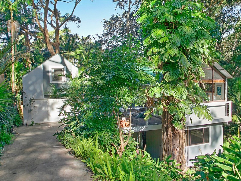 9 Chellowdene Avenue, Stanwell Park NSW 2508