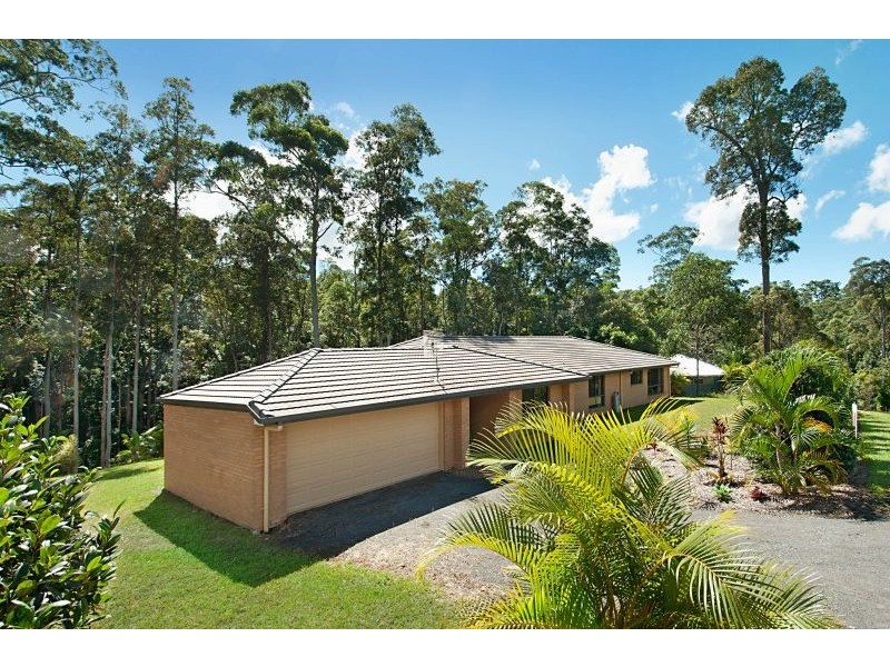 28 White Wood Court, Lake Macdonald QLD 4563