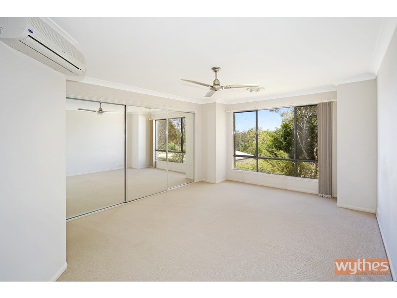 35 Kensington Drive, Cooroy QLD 4563