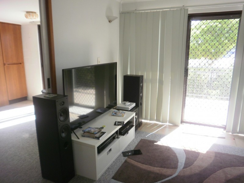 1/10 Emerald Street, Cooroy QLD 4563