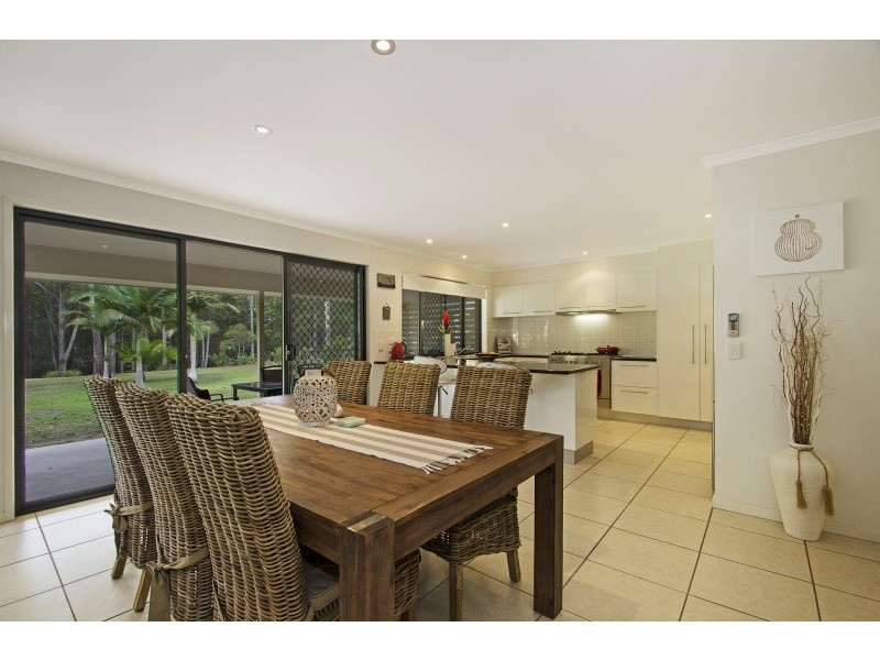 28 Sugargum Place, Black Mountain QLD 4563