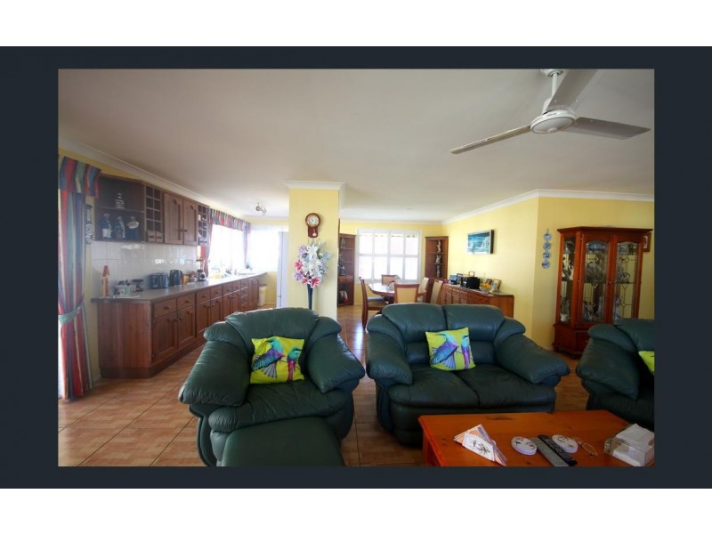 14 Pioneer Court, Cooroy QLD 4563