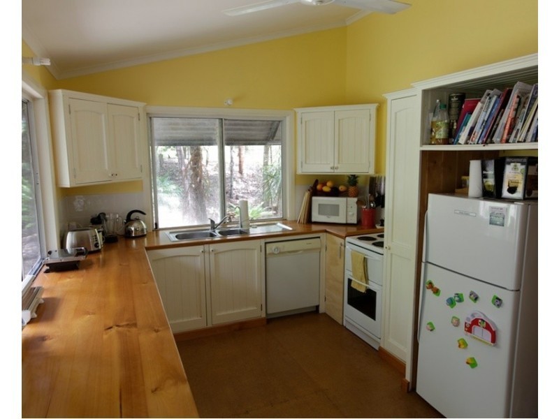 19 Jampot Lane, Pomona QLD 4568