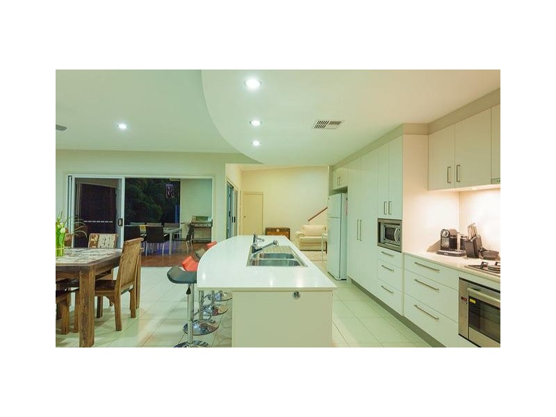 11 Friarbird Place, Pomona QLD 4568