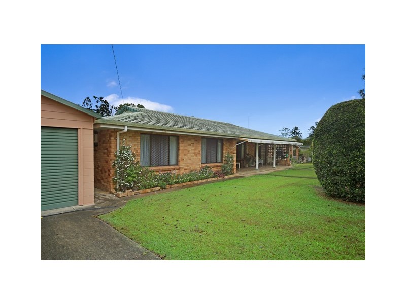 4 Crystal Street, Cooroy QLD 4563