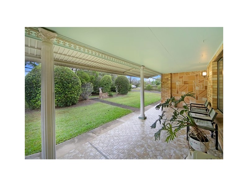 4 Crystal Street, Cooroy QLD 4563