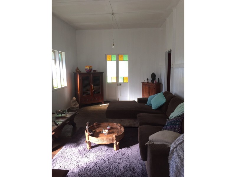 28 Red Street, Pomona QLD 4568