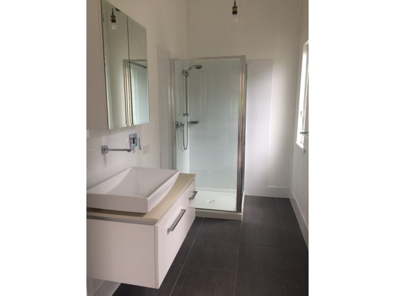 28 Red Street, Pomona QLD 4568