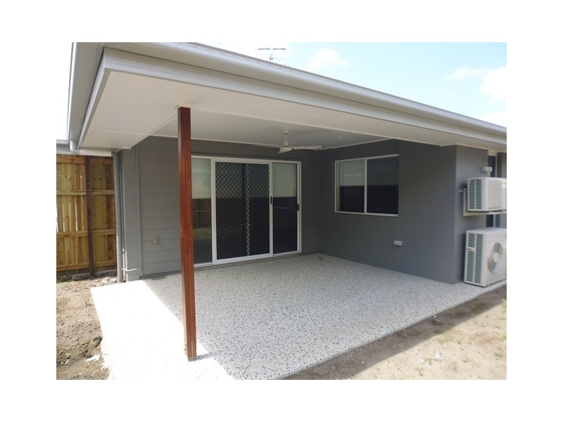 1a Honeyeater Place, Bli Bli QLD 4560