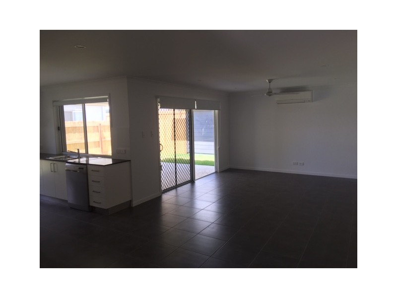 1a Honeyeater Place, Bli Bli QLD 4560