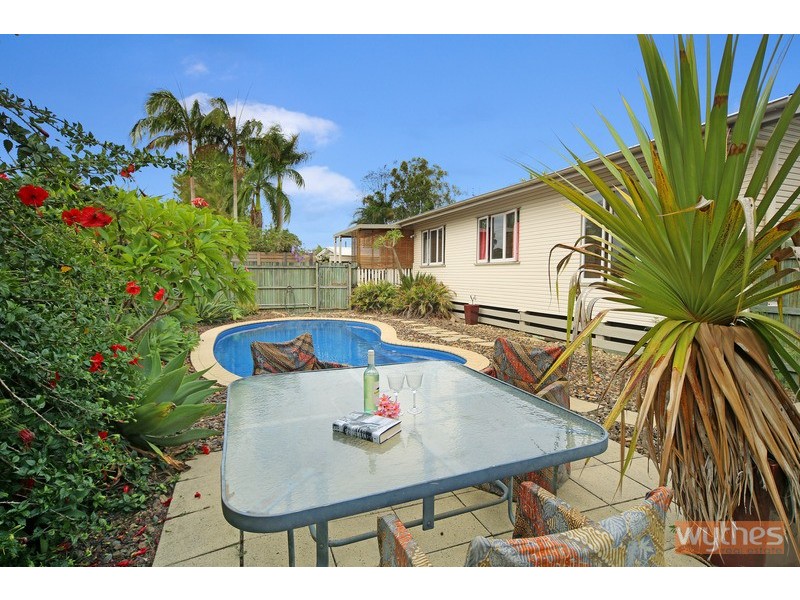 1 Carruthers Court, Cooroy QLD 4563