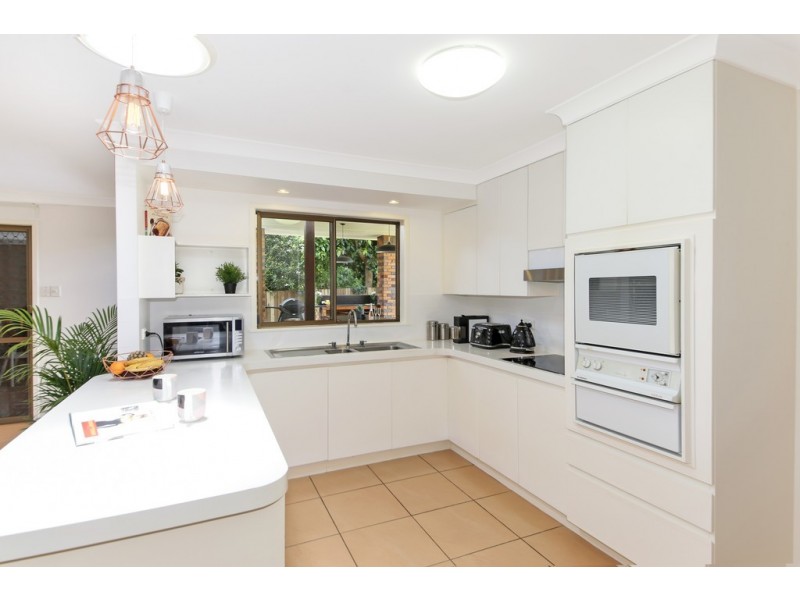 38 Pavilion Street, Pomona QLD 4568