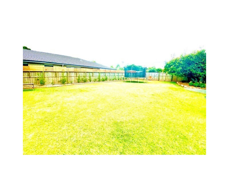 38 Pavilion Street, Pomona QLD 4568