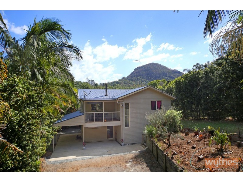 6 Martin Street, Cooran QLD 4569