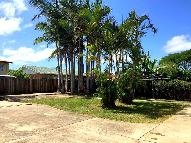 10 Pioneer St, Cooroy QLD 4563