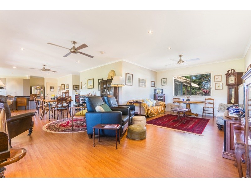 8 Kiah Court, Cooran QLD 4569