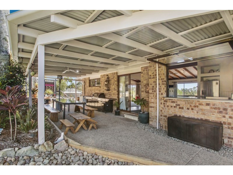 66 Lawnville Rd, Black Mountain QLD 4563