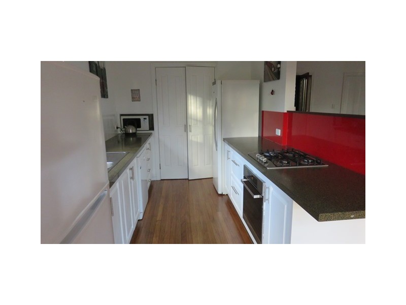 44 Forest Acres Drive, Lake Macdonald QLD 4563
