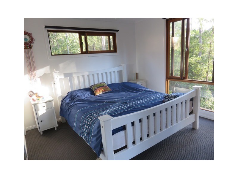 44 Forest Acres Drive, Lake Macdonald QLD 4563