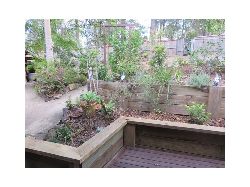 44 Forest Acres Drive, Lake Macdonald QLD 4563