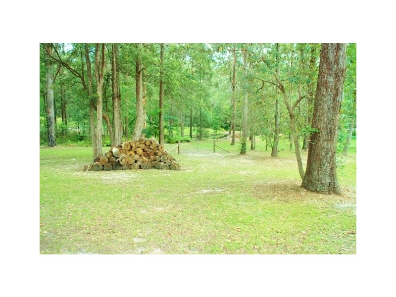 776 Sunrise Road, Tinbeerwah QLD 4563