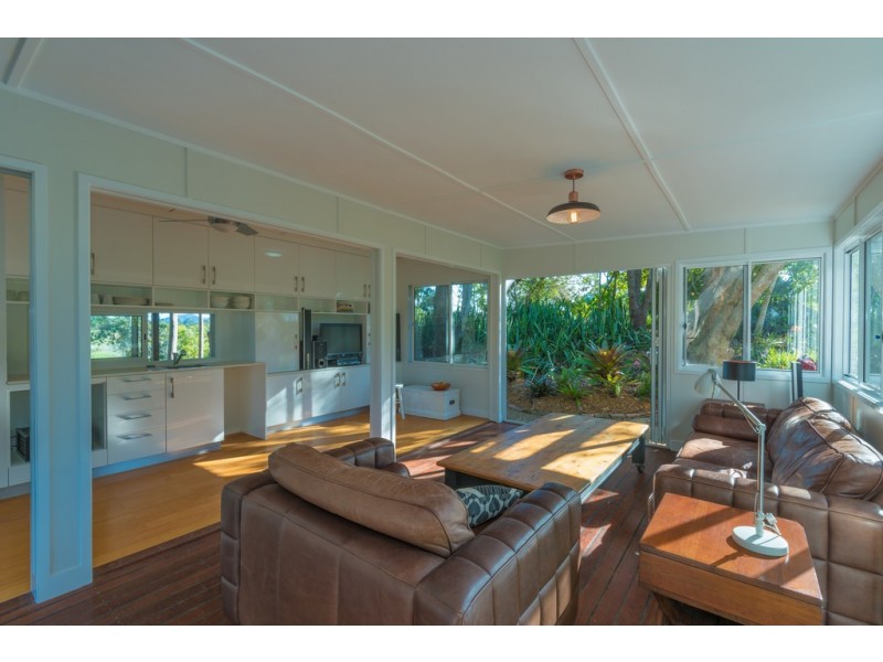 236A Cooroy Mountain Rd, Cooroy Mountain QLD 4563