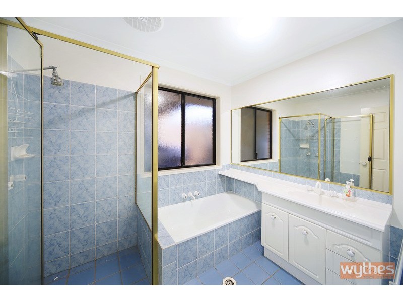 12 Rosewood Lane, Black Mountain QLD 4563