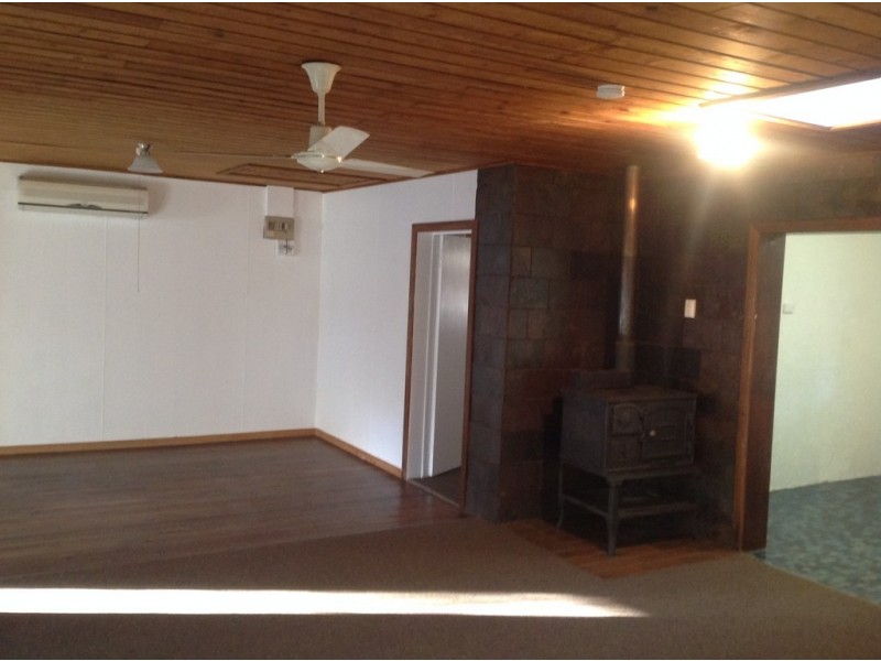 10 Victoria Street, Cooran QLD 4569