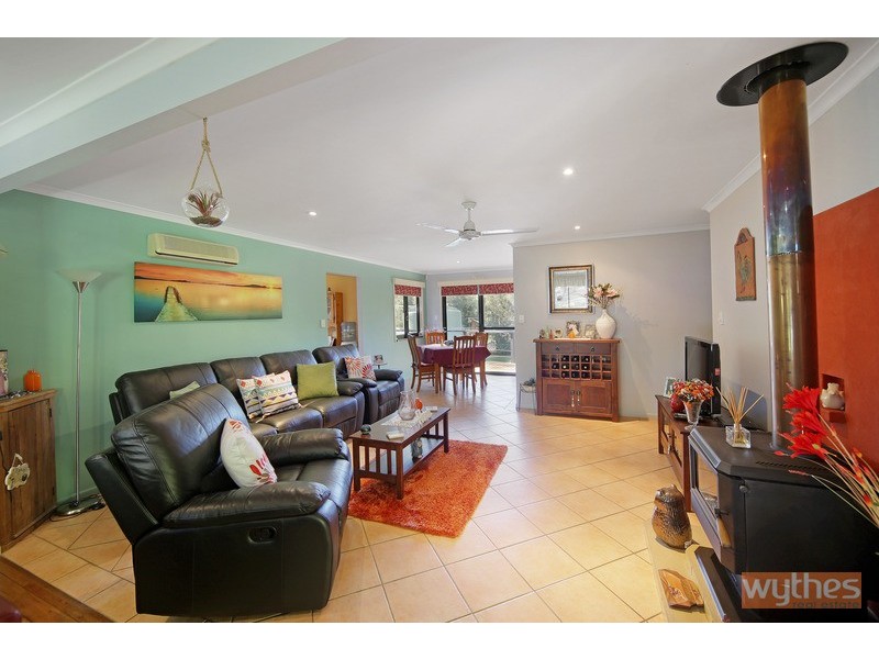 110 Cudgerie Drive, Black Mountain QLD 4563