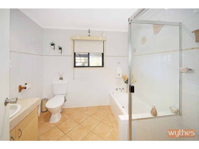 110 Cudgerie Drive, Black Mountain QLD 4563