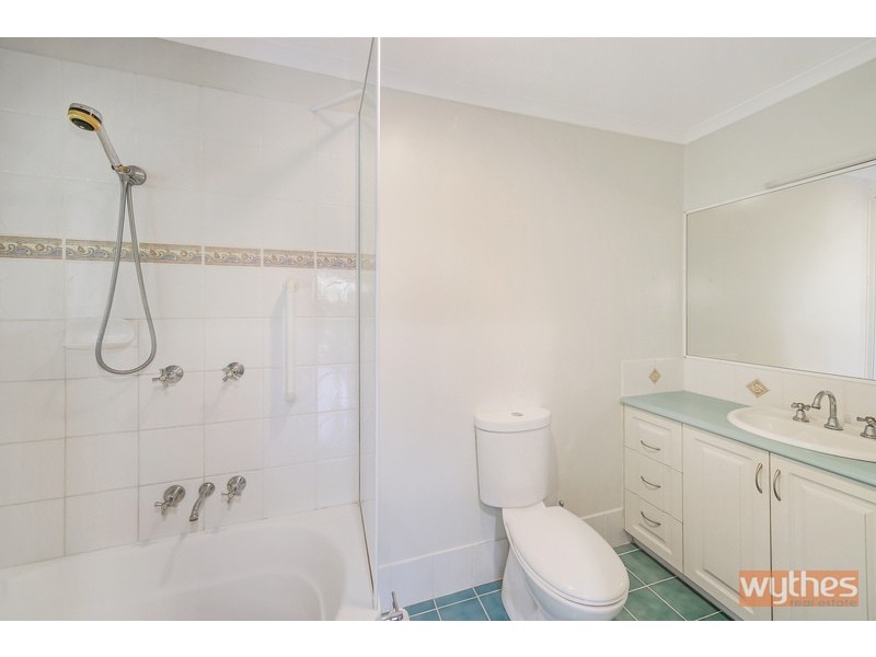55 Kamala Drive, Lake Macdonald QLD 4563