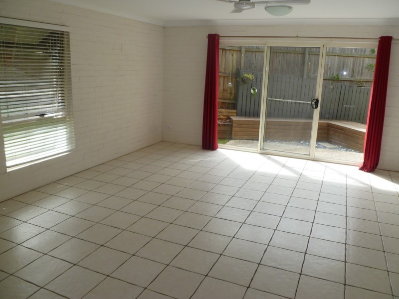 Unit 2/26 Kauri Street, Cooroy QLD 4563