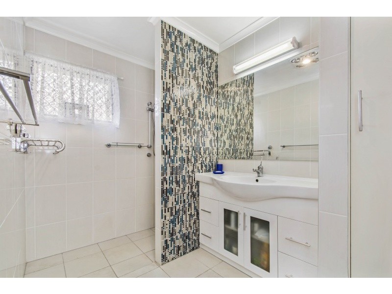 9 Ruby Street, Cooroy QLD 4563