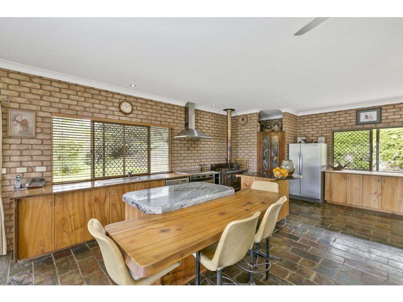 249 Upper Pinbarren Creek Road, Pinbarren QLD 4568
